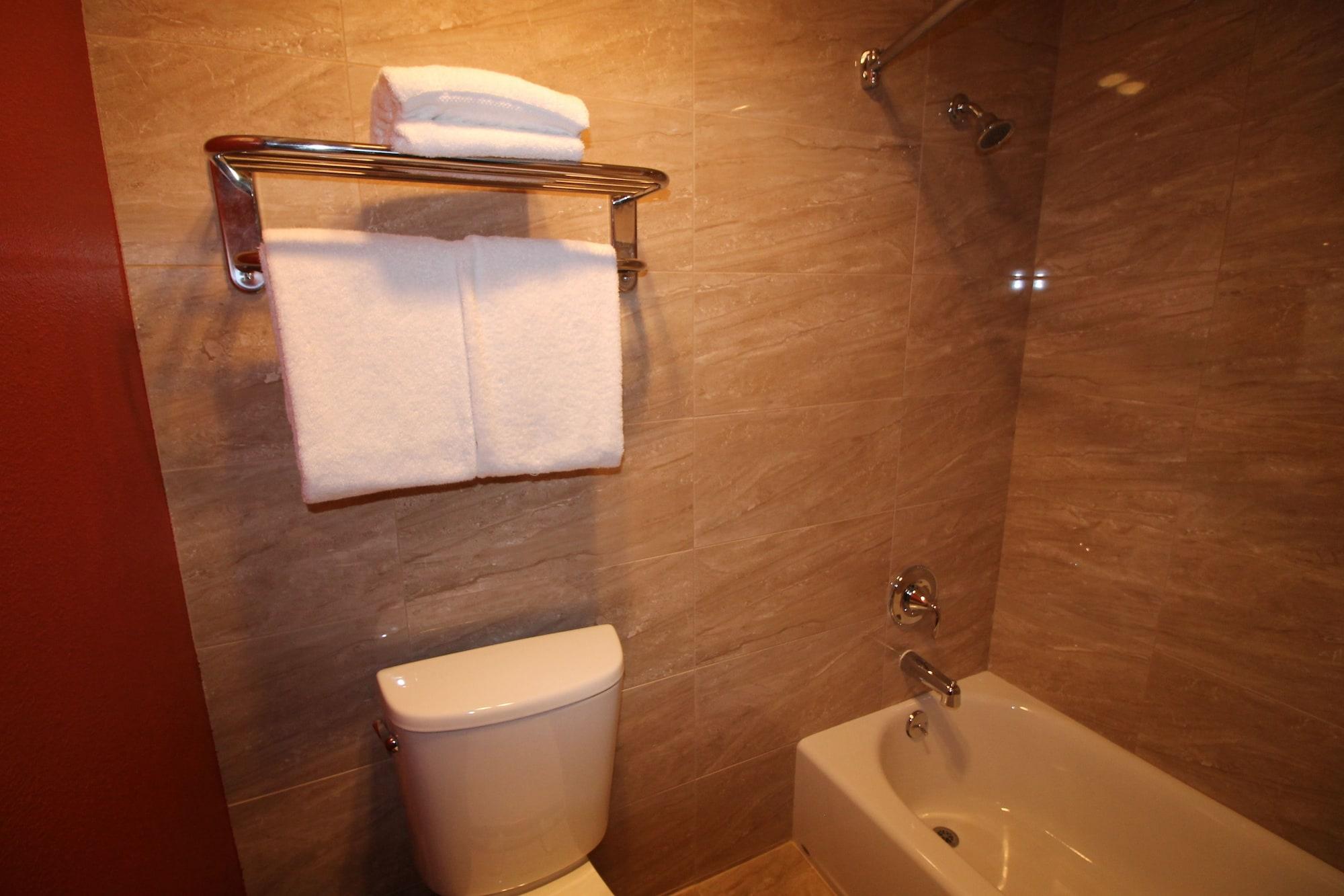 Quality - Solvang Inn 2*