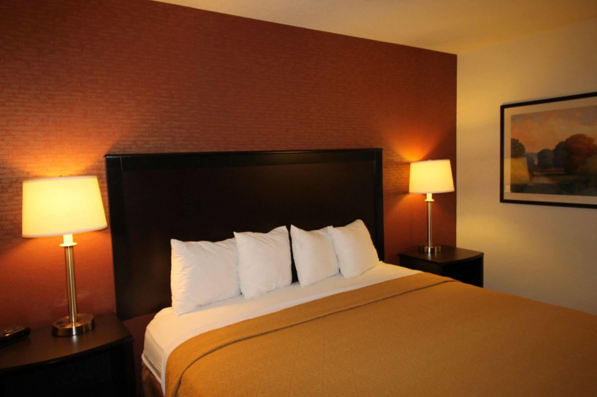 Quality - Solvang Inn 2*